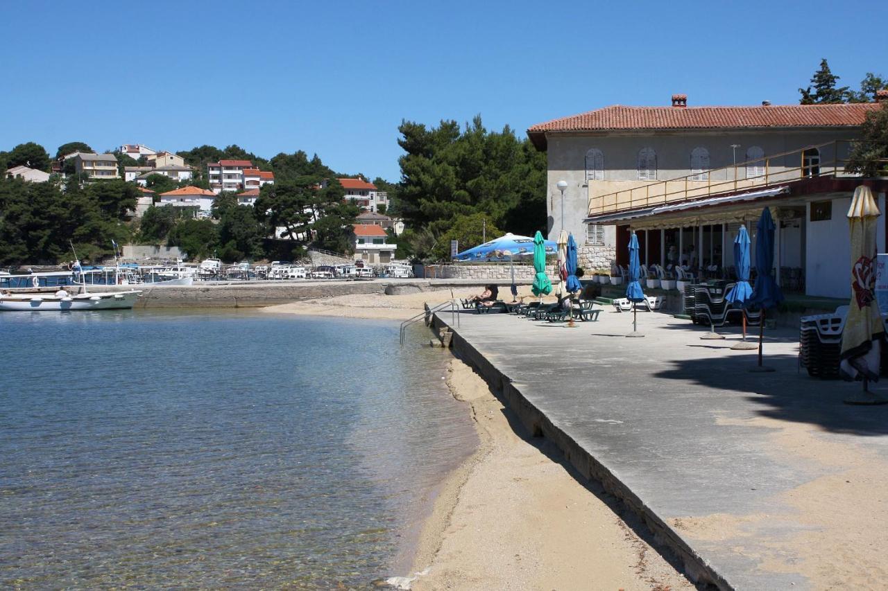 Apartments And Rooms By The Sea Palit, Rab - 5010 Exterior foto